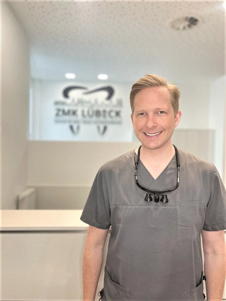 Dr. Lohse - Zahnarzt Lübeck mit MKG